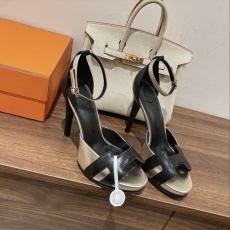 Hermes Sandals